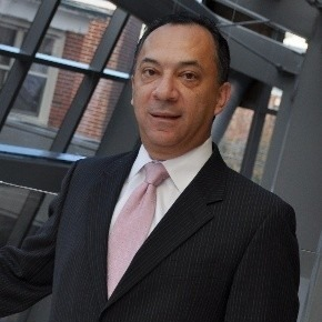 Juan C. Goez Headshot